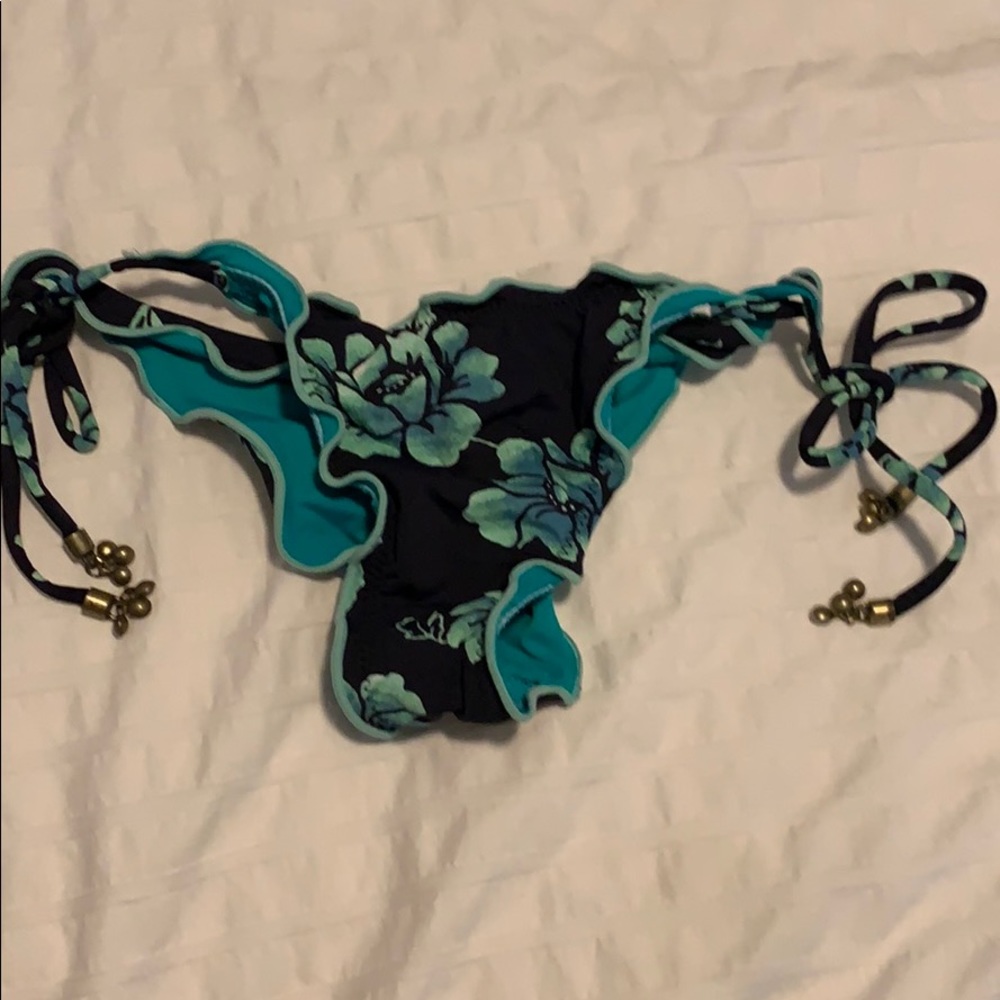 Sofia by Vix cheeky bikini bottoms